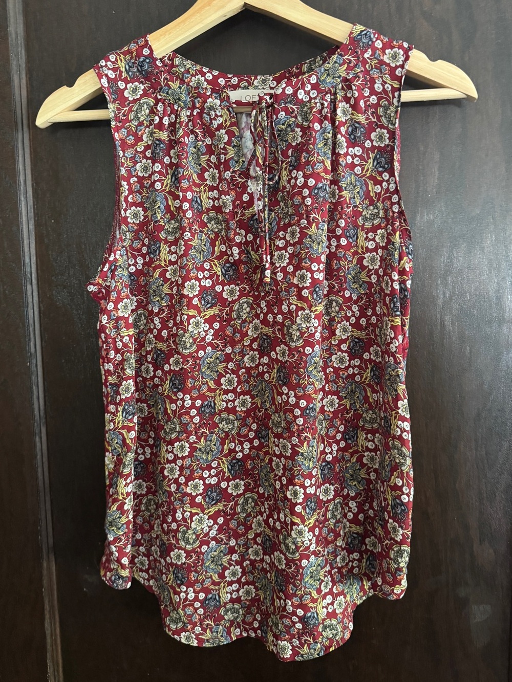 Loft Women’s Sleeveless Top